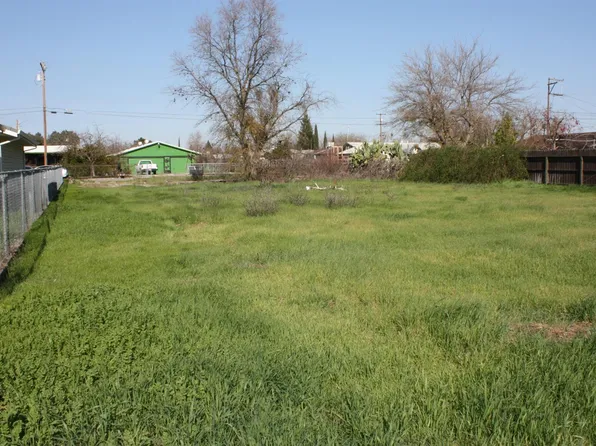 448 S Roberta Way, Marysville, CA 95901