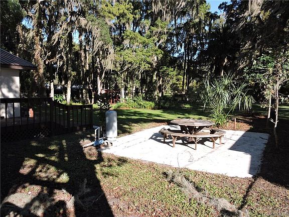 3rd image of 8833 W Riverwood Dr