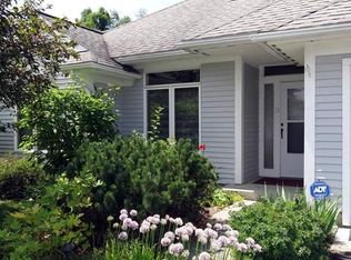 13 Skyline Way, White River Junction, VT 05001