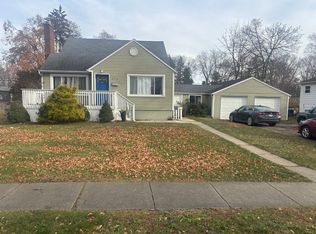 574 Stoddard Ave, East Lansing, MI 48823