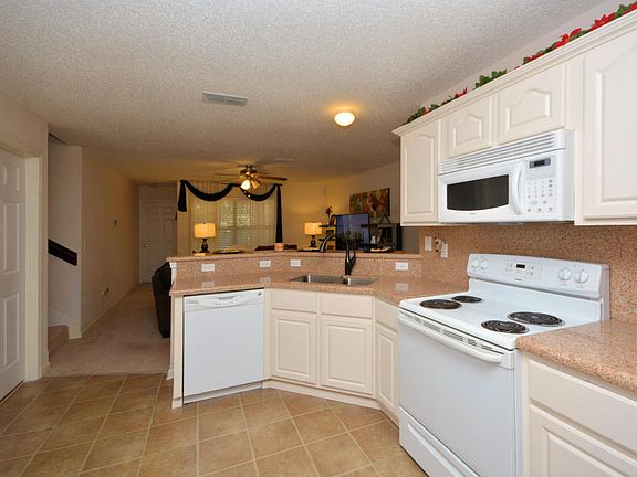 5th image of 2604 Tuscany Glen Dr