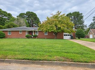 108 Stonehurst Rd, Hampton, VA 23669