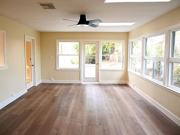Living Area 2