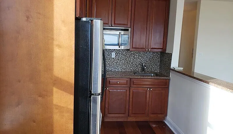 1 bed, 1.0 bath, 800 sqft, $1,624 — Photo 3