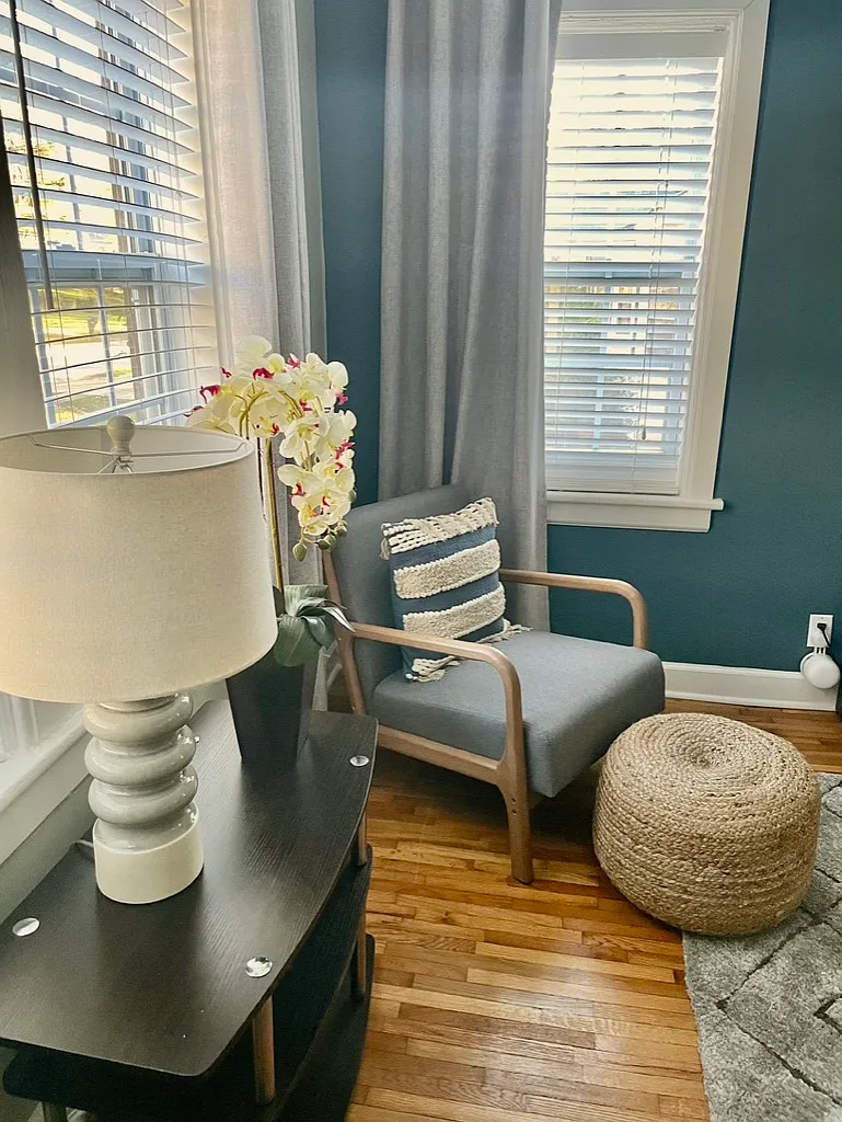 2 bed, 1250 sqft, $2,095 — Photo 3