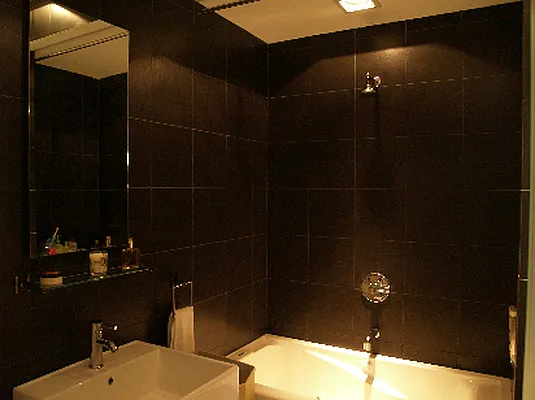 Sold by Aufbau | media 12