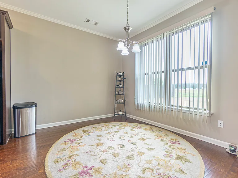 13435 Lapstone Ln — Photo 16