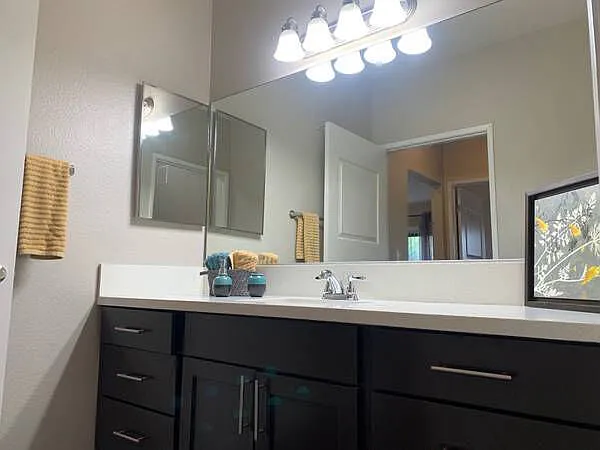 Canyon Village — Photo 33