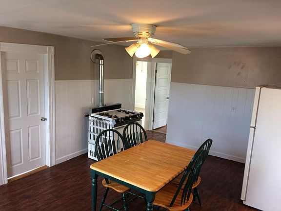 3rd image of 97 Humbert St APT 3
