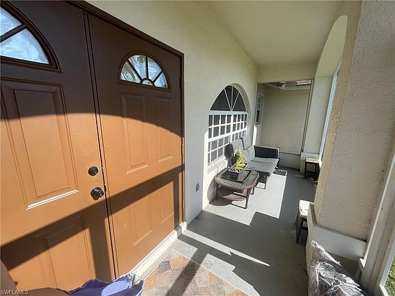 2nd image of 1501 Senior CT