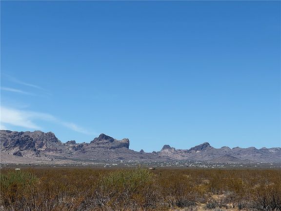 3rd image of 3398 S Needles Trail