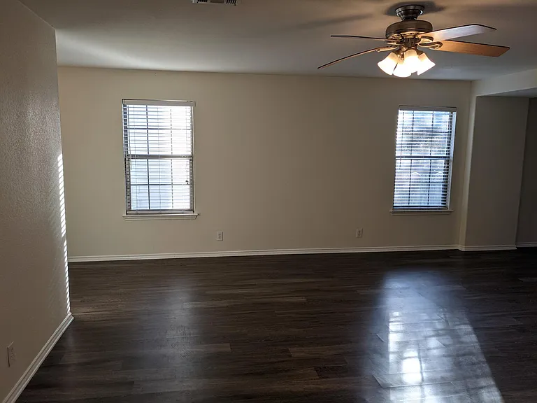 213 Valero Dr — Photo 20