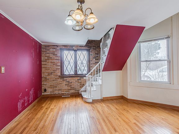 5th image of 1290 E Park Ave