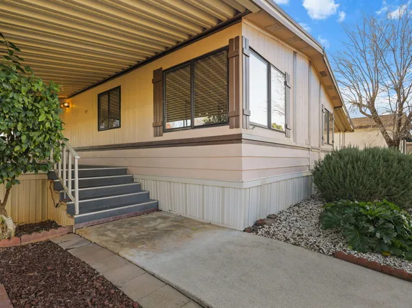 20350 Hole In One Dr Spc 170, Redding, CA 96002