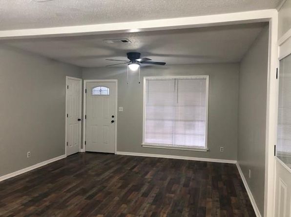 1050 Sisson Dr, Greenville, MS 38703