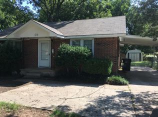 615 S Berry Rd, Norman, OK 73069