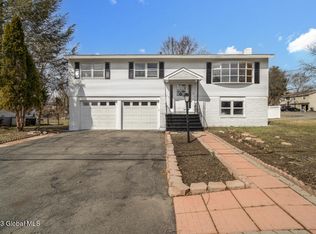 1 Dyke Rd, Latham, NY 12110