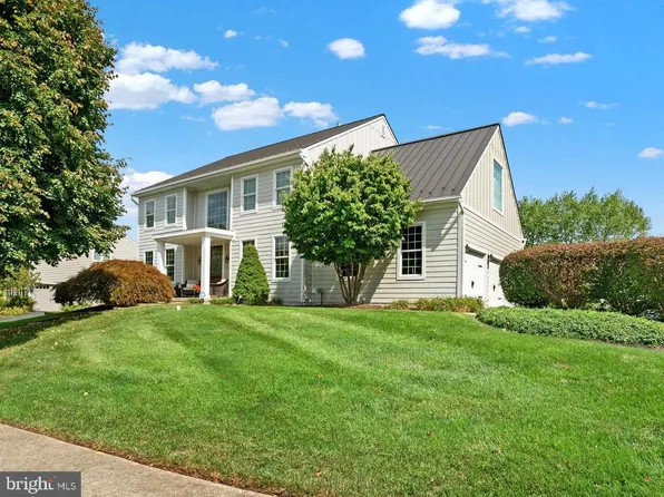 1040 Cottonwood Dr, Collegeville, PA 19426