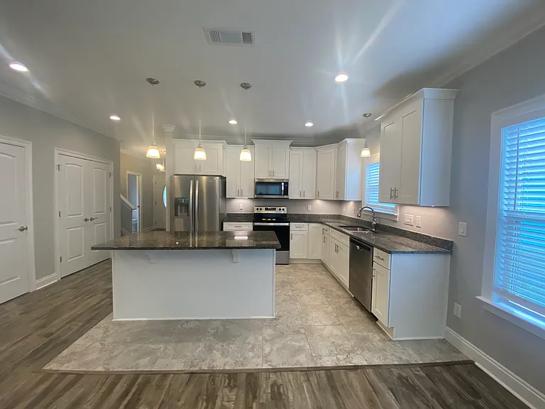 8461 Laredo St — Photo 18