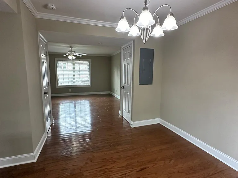 33 Villa Ct SE — Photo 7