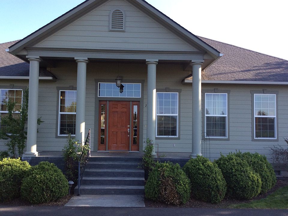 1st image of 2560 Wainwright Pl