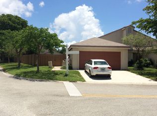 2080 NW 38th Ave, Coconut Creek, FL 33066