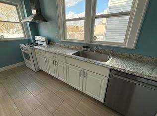 17 E Somerset St APT 1A, Raritan, NJ 08869