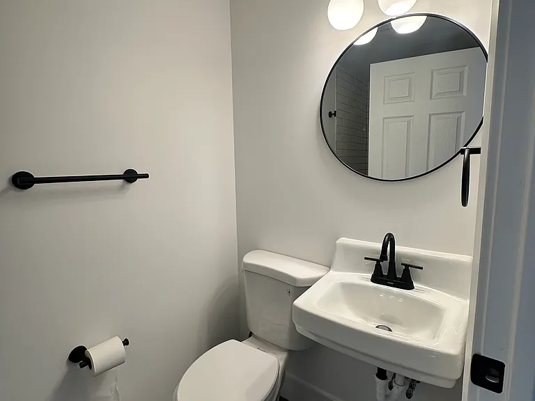 2537 N 7th St #2 — Photo 5