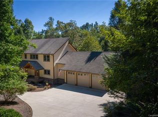 110 Quail Cove Blvd, Lake Lure, NC 28746