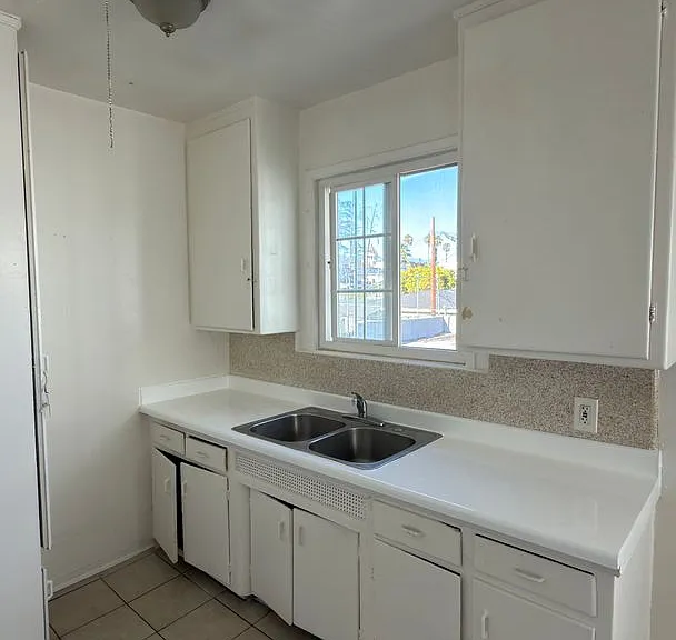 1520Norm — Photo 10