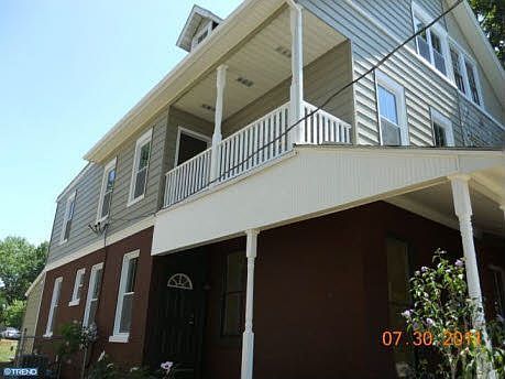 2nd image of 541 N Cedar St