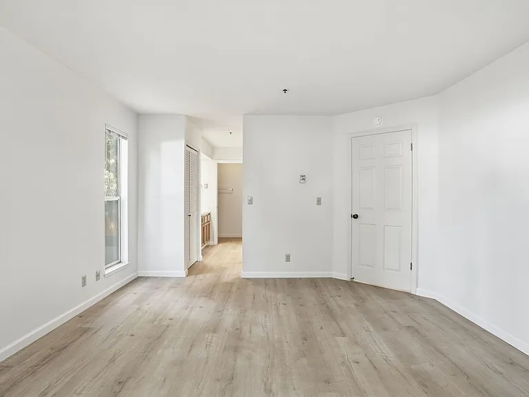 496 W Charleston Rd #103 — Photo 28