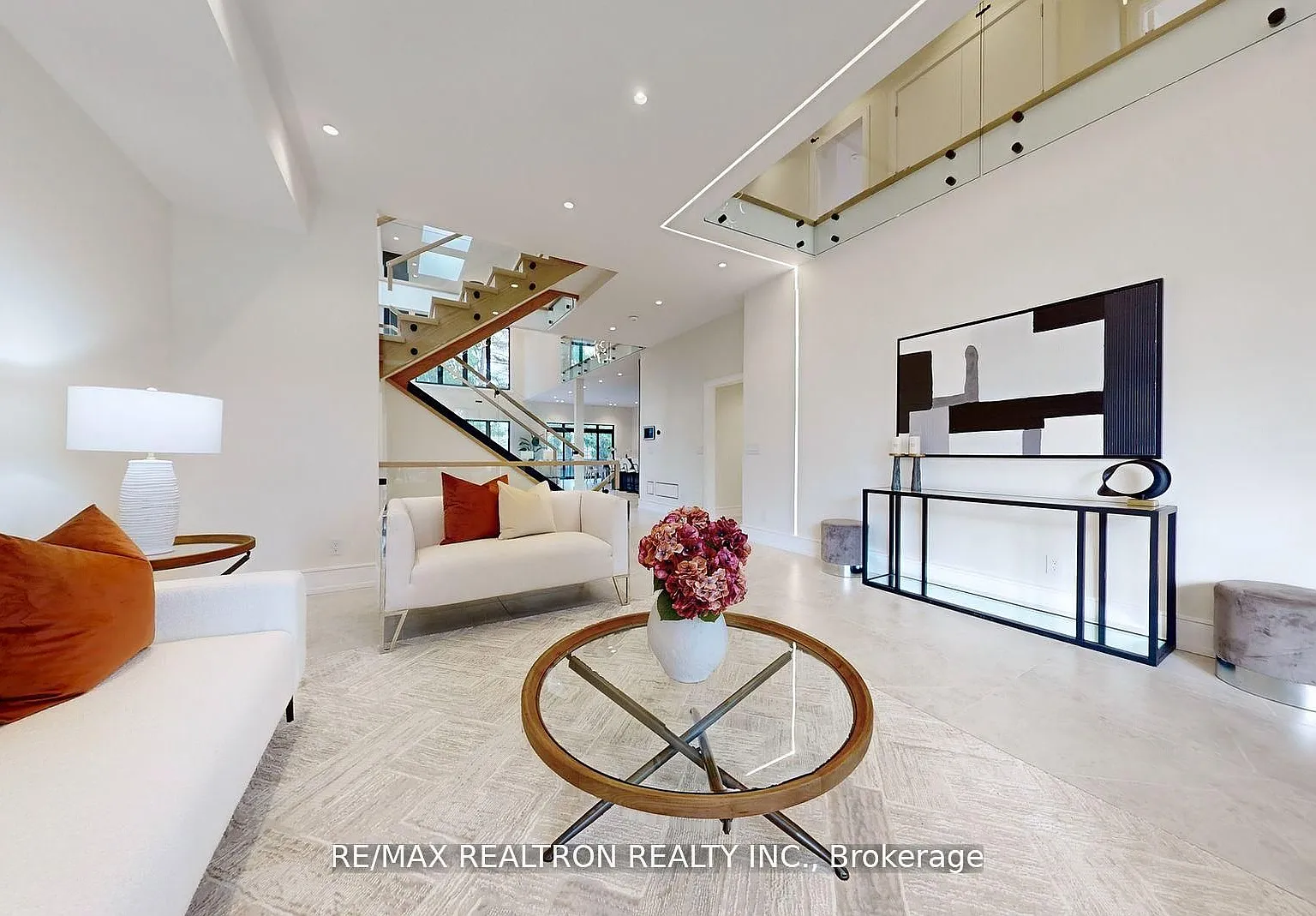 6 bed, $7,000 — Photo 3