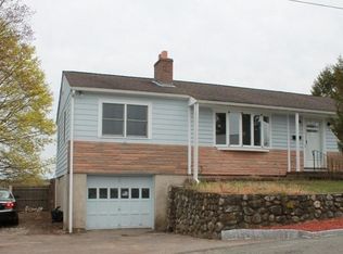 7 Stanley Ter, Woburn, MA 01801