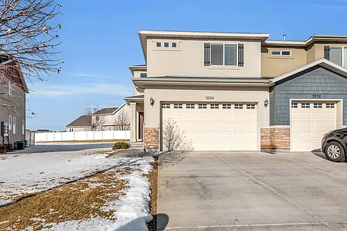 3234 W Desert Lily Dr Photo 1