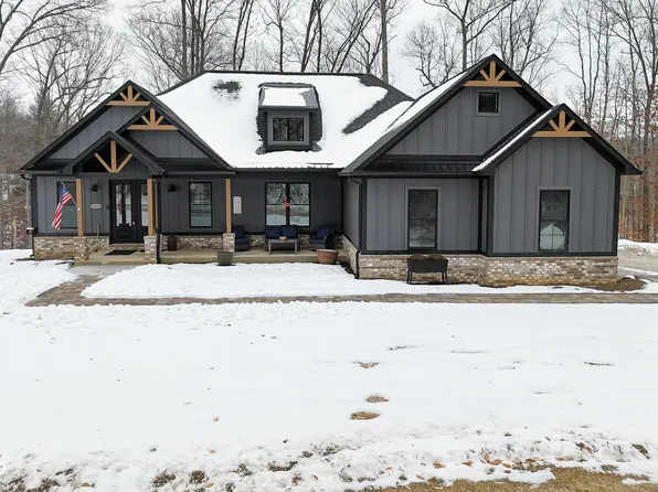 5535 E King Trl, Martinsville, IN 46151