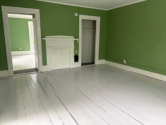 3rd image of 34 Main St APT 2