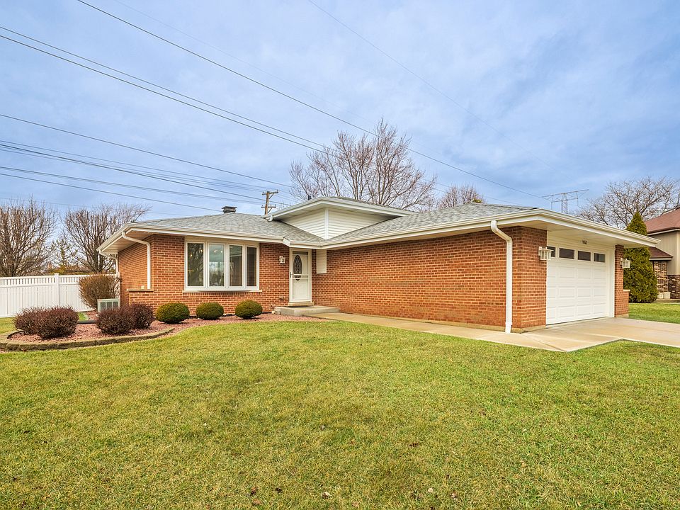 1st image of 16612 Meadow Ct
