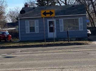 2206 E Bristol Rd, Burton, MI 48529