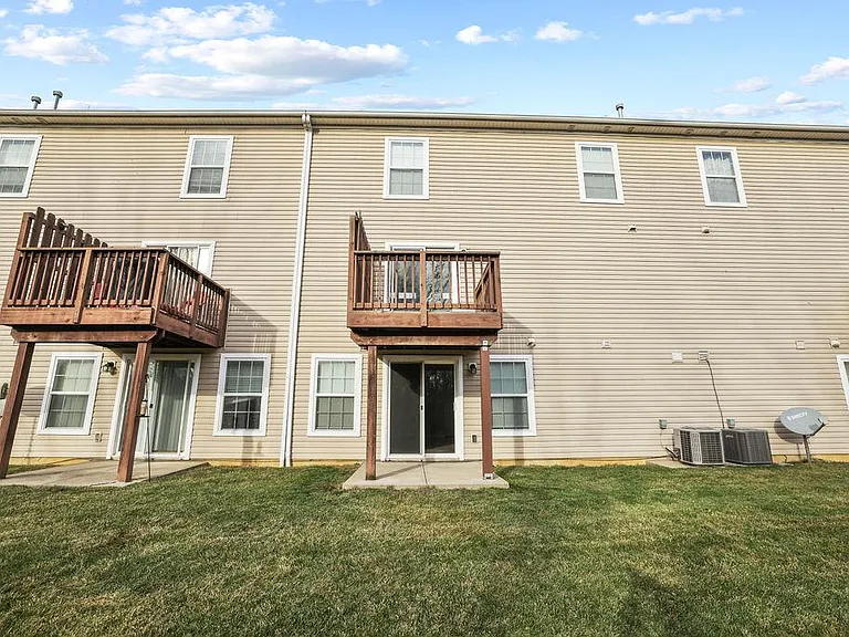 6447 Walnut Fork Dr — Photo 56