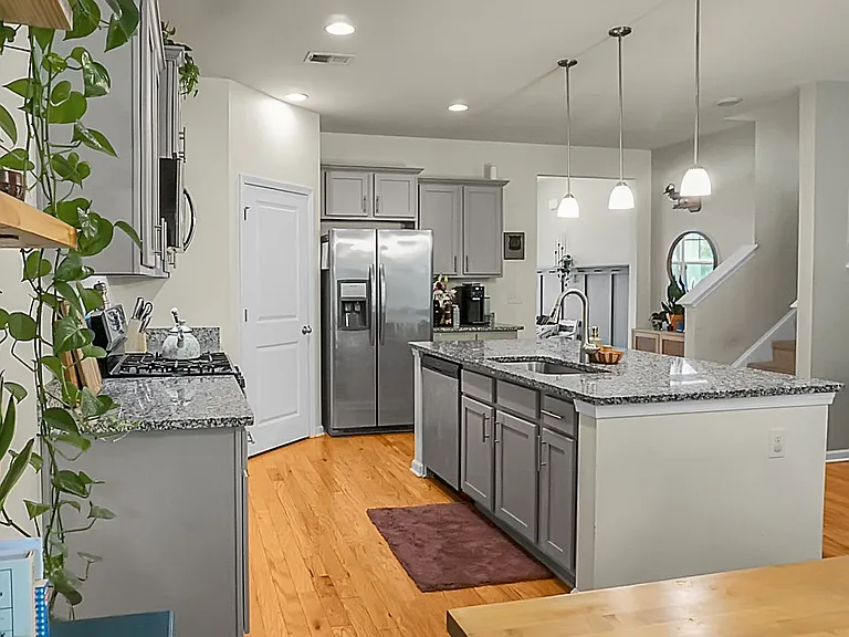 642 Woolum Dr — Photo 19