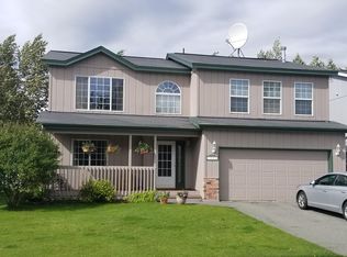 7504 White Hawk Dr, Anchorage, AK 99507