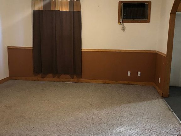 2nd image of 534 S Belford Ave