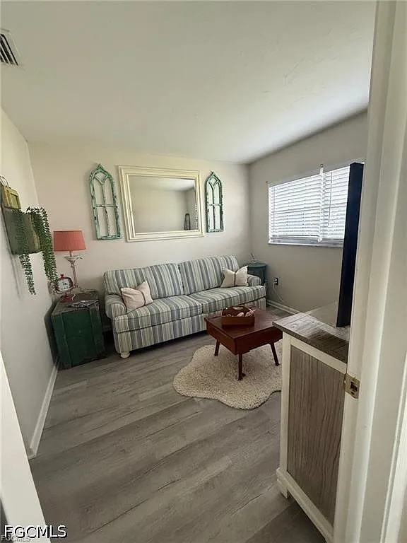 2 bed, 1.0 bath, 631 sqft, $1,480 — Photo 4