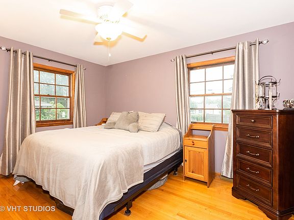 4th image of 23W312 Sidney Ave