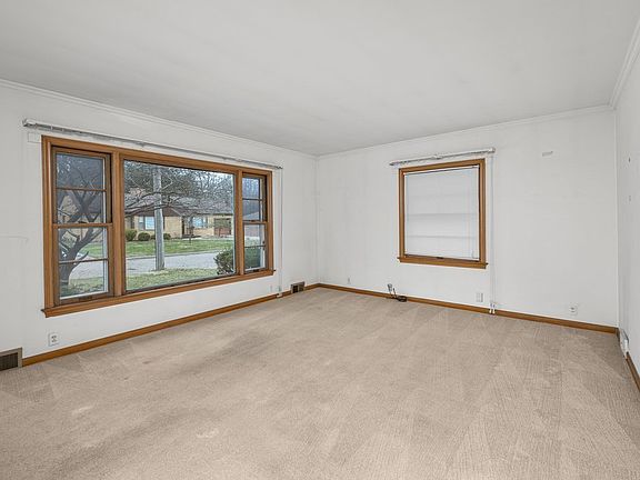 5th image of 1814 36th St