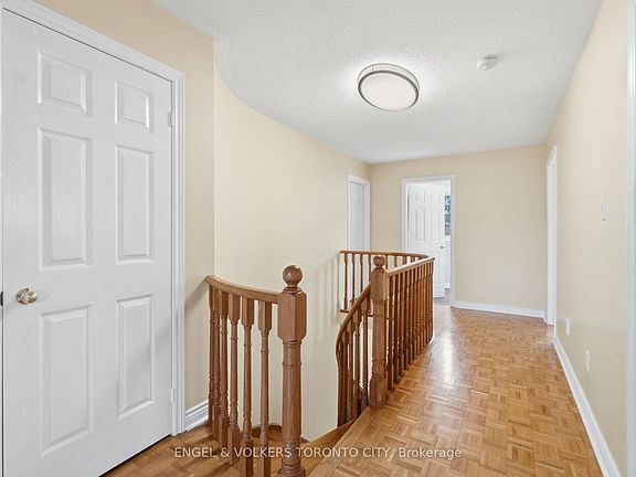4th image of 24 Timber Valley Ave