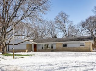 N51W14444 Jacklin Ct, Menomonee Falls, WI 53051