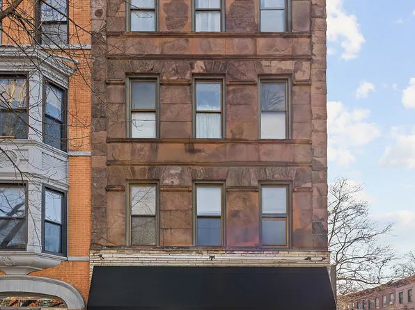 363 Sixth Avenue image 2 of 23