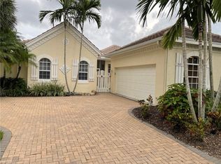 3683 Olde Cottage Ln, Bonita Springs, FL 34134